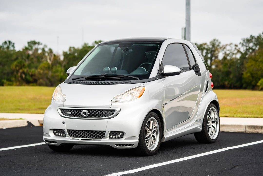 2013 Smart Fortwo 2nd Gen - Image 9 of 31