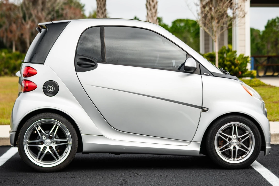 2013 Smart Fortwo 2nd Gen - Image 3 of 31