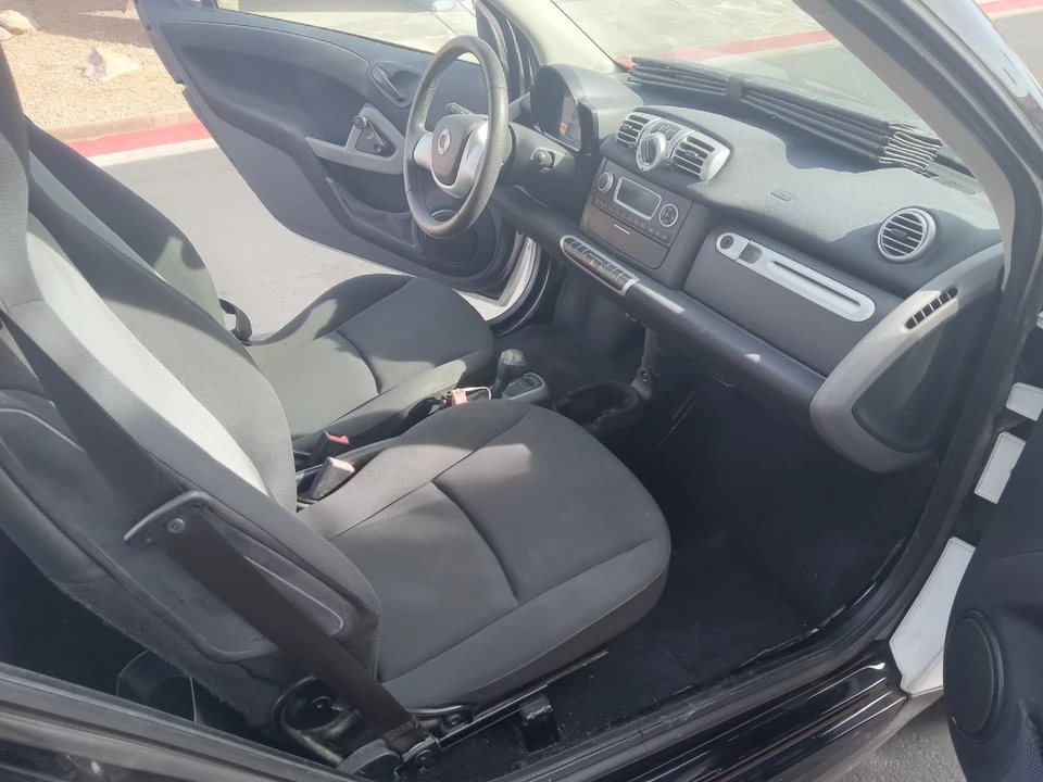 2013 Smart Fortwo 2nd Gen - Image 8 of 17