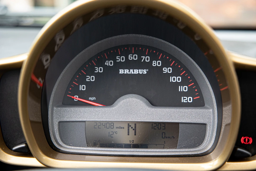 2013 Smart Fortwo 2nd Gen - Image 9 of 14
