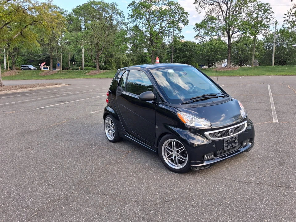 2013 Smart Fortwo 2nd Gen - Image 9 of 31