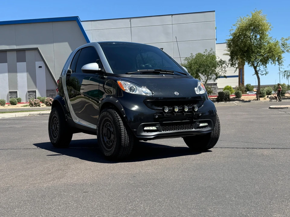 2013 Smart Fortwo 2nd Gen - Image 10 of 31