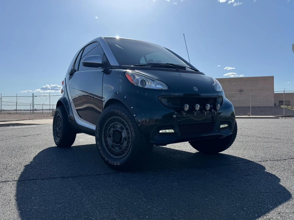 2013 Smart Fortwo 2nd Gen - Image 9 of 31