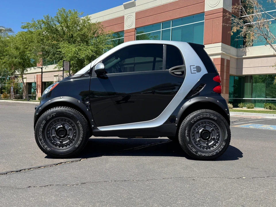 2013 Smart Fortwo 2nd Gen - Image 7 of 31