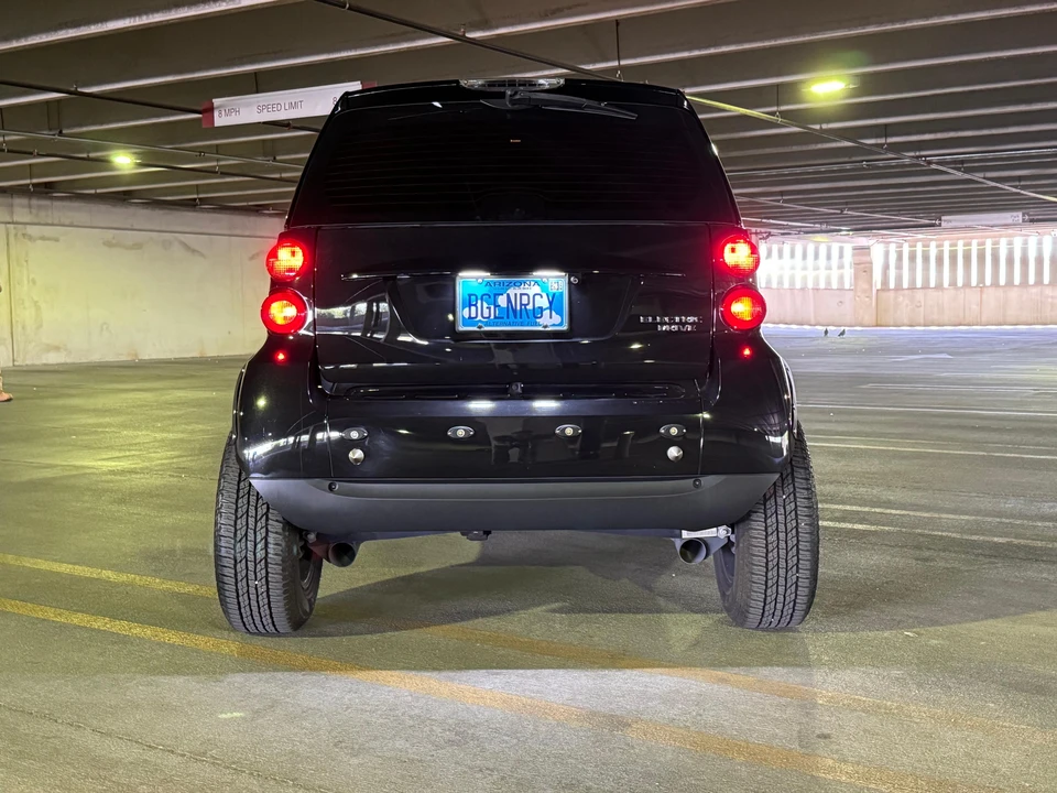 2013 Smart Fortwo 2nd Gen - Image 17 of 31