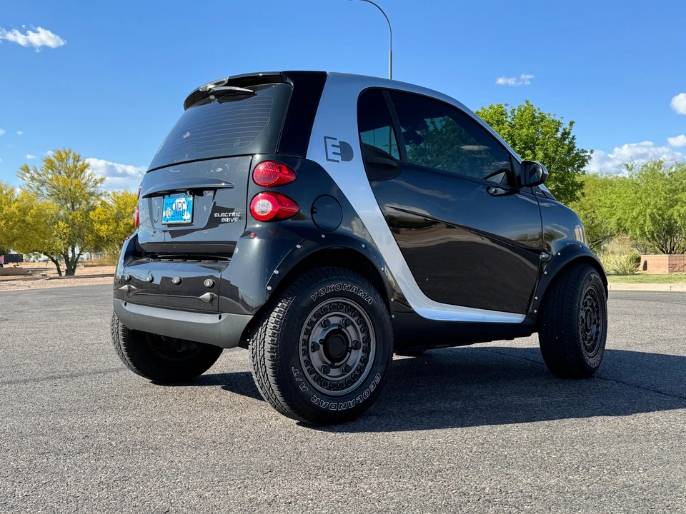 2013 Smart Fortwo 2nd Gen - Image 8 of 31