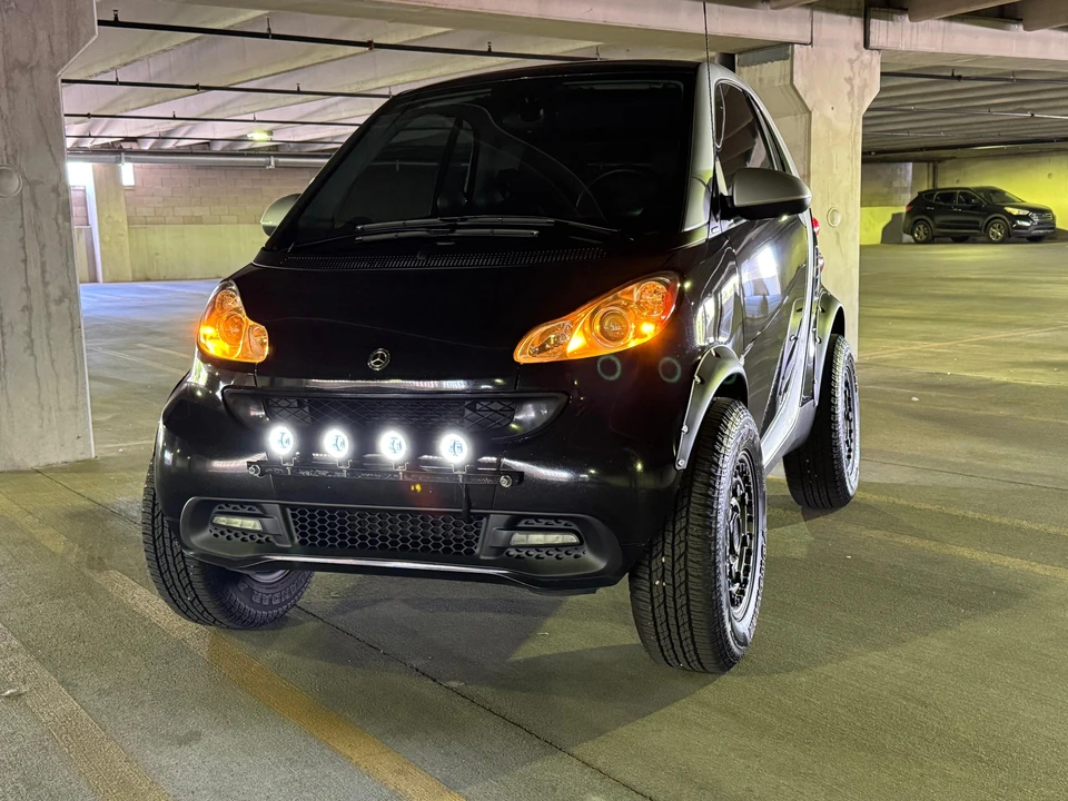 2013 Smart Fortwo 2nd Gen - Image 11 of 31