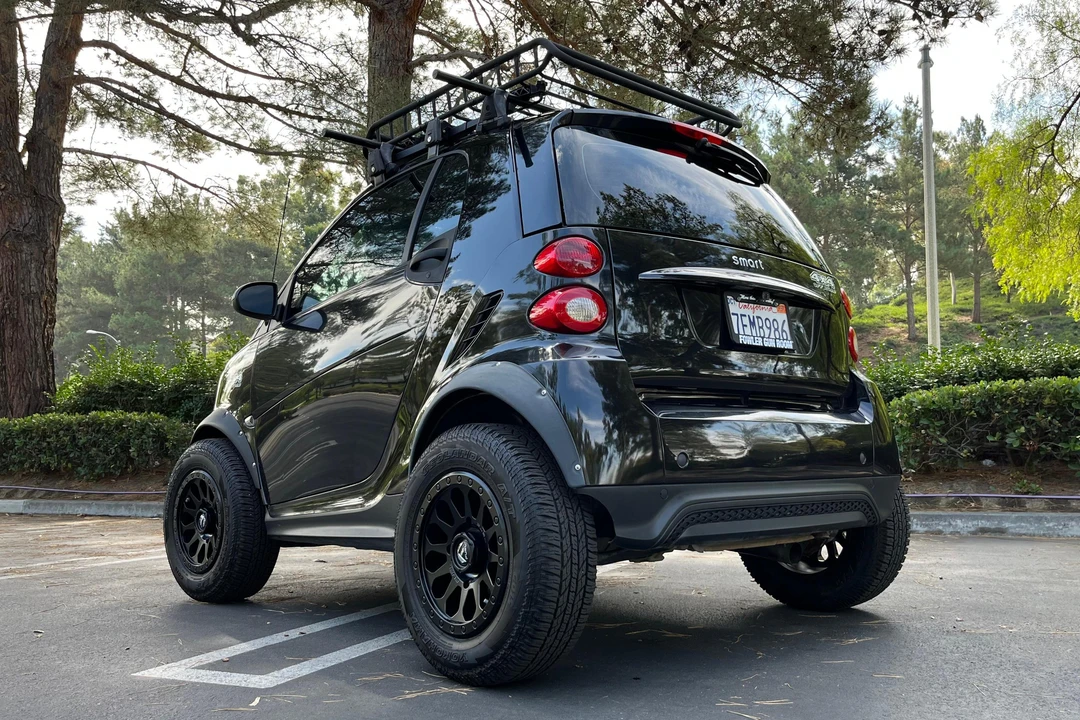 2013 Smart Fortwo 2nd Gen - Image 4 of 31