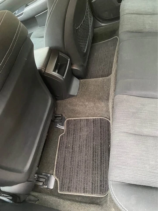 2013 Subaru - Image 6 of 10