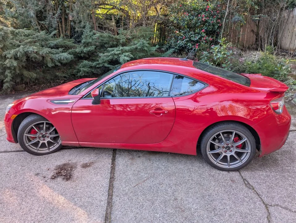 2013 Subaru BRZ 1st Gen - Image 5 of 10