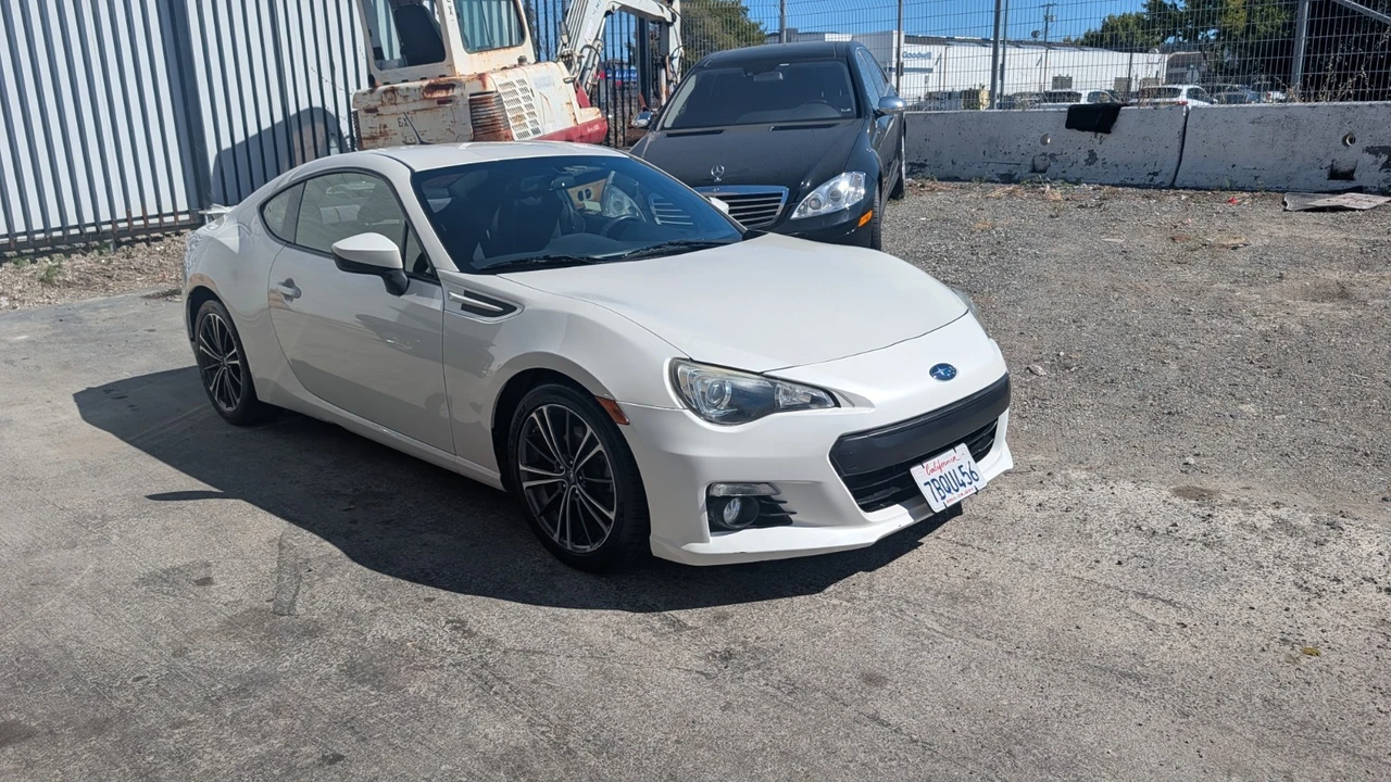 2013 Subaru BRZ 1st Gen - Image 2 of 8