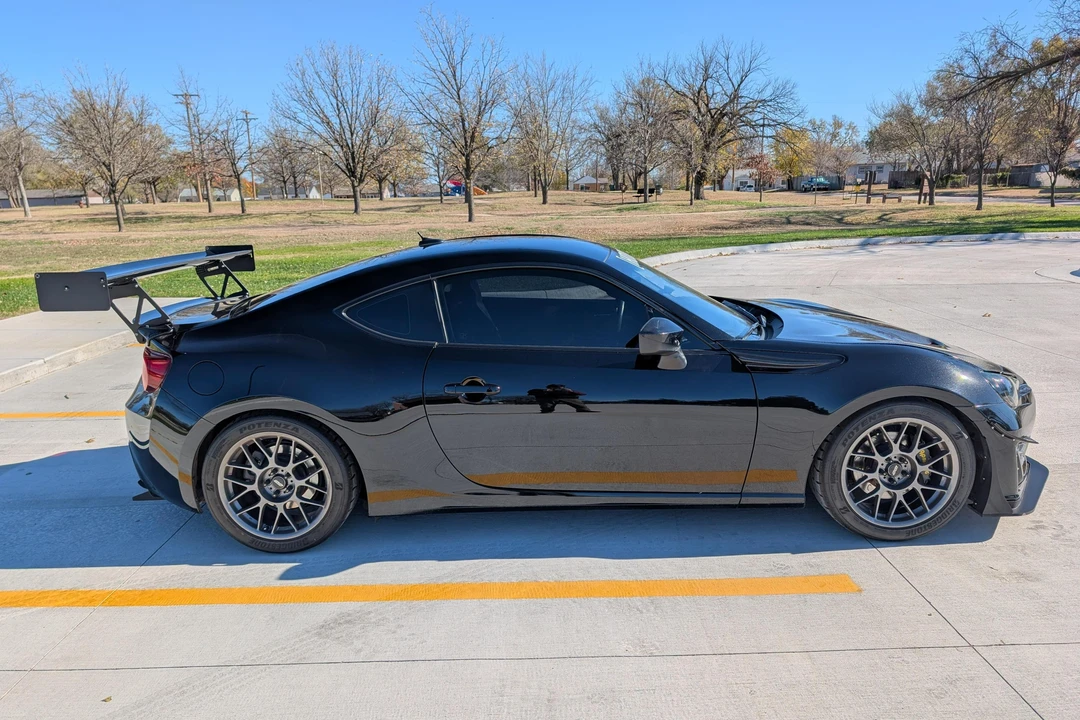 2013 Subaru BRZ 1st Gen - Image 3 of 31