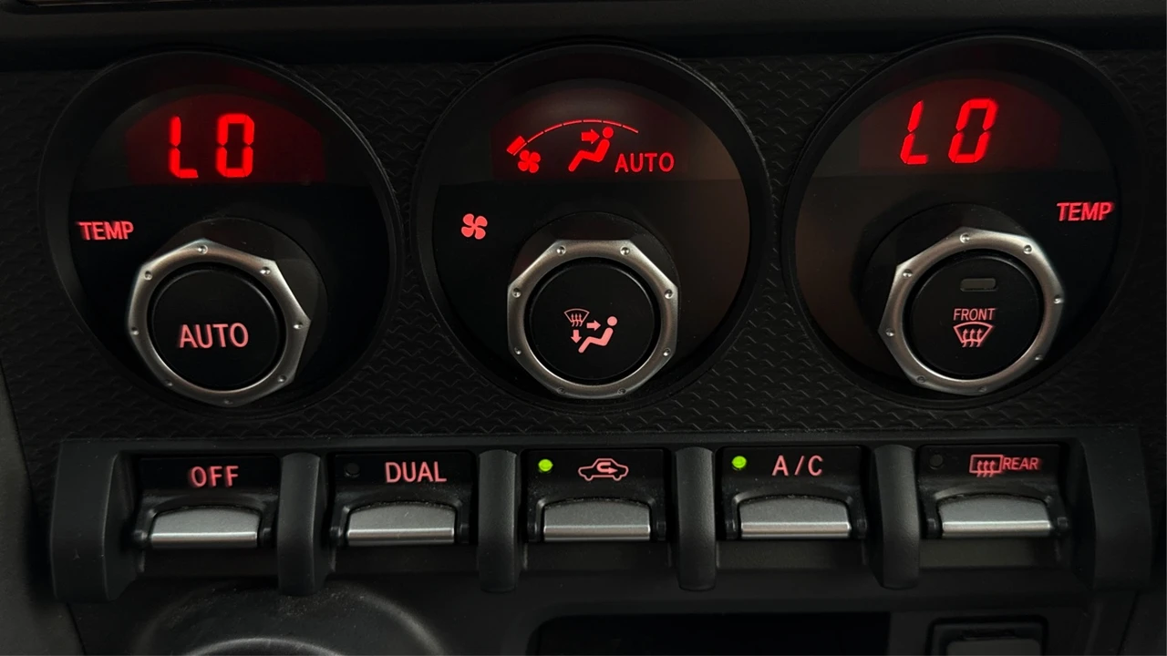 2013 Subaru BRZ 1st Gen - Image 27 of 31