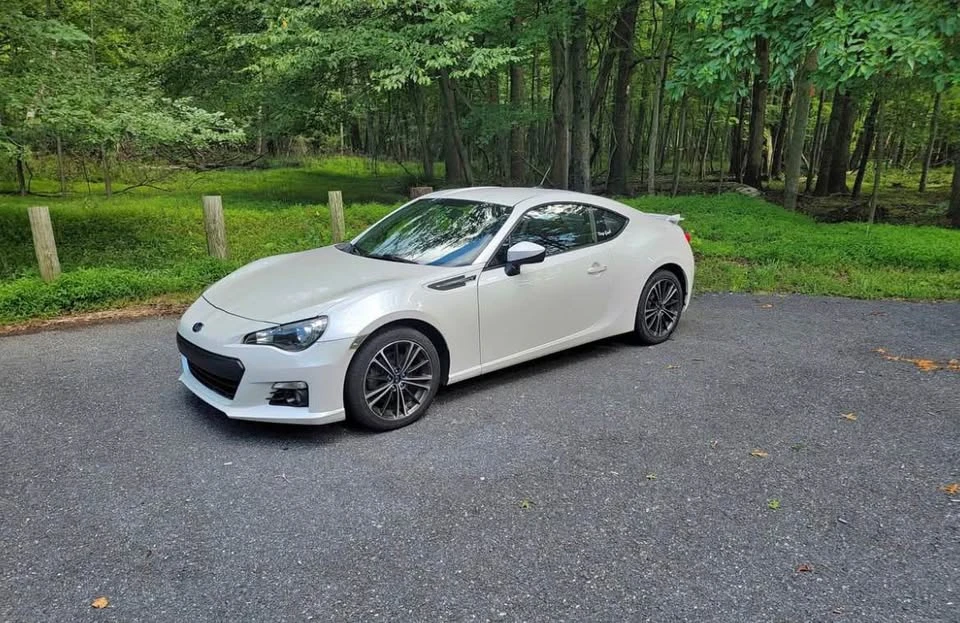 2013 Subaru BRZ 1st Gen - Image 2 of 7
