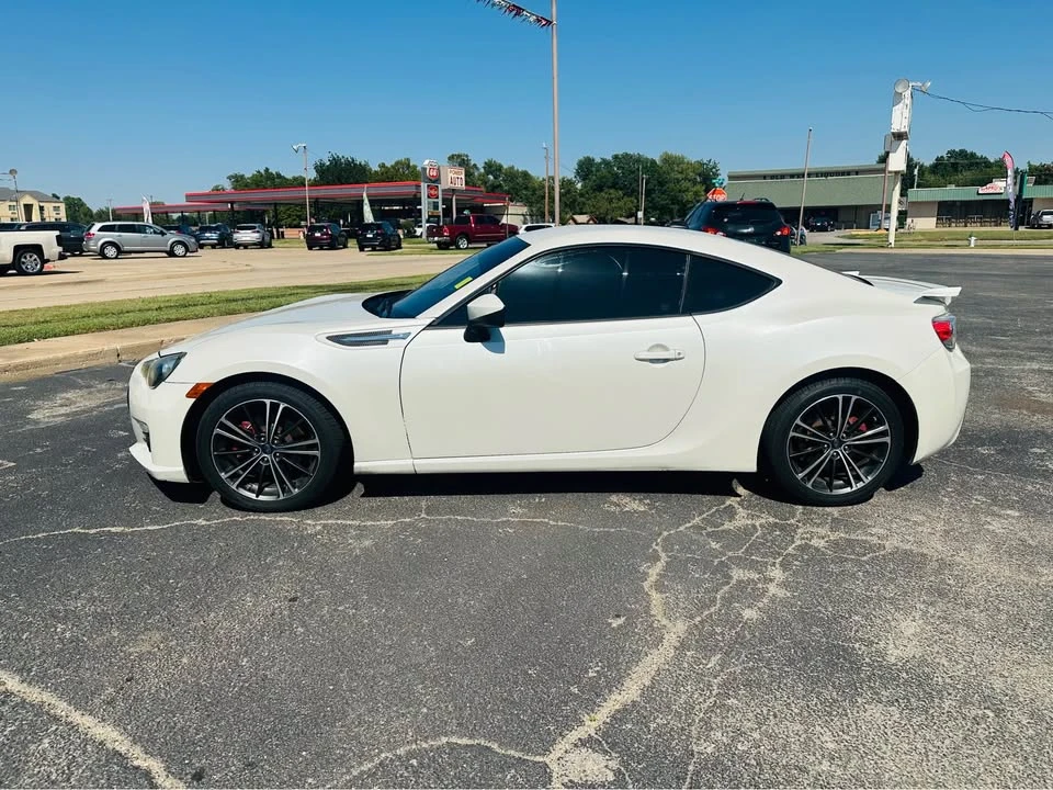 2013 Subaru BRZ 1st Gen - Image 2 of 20