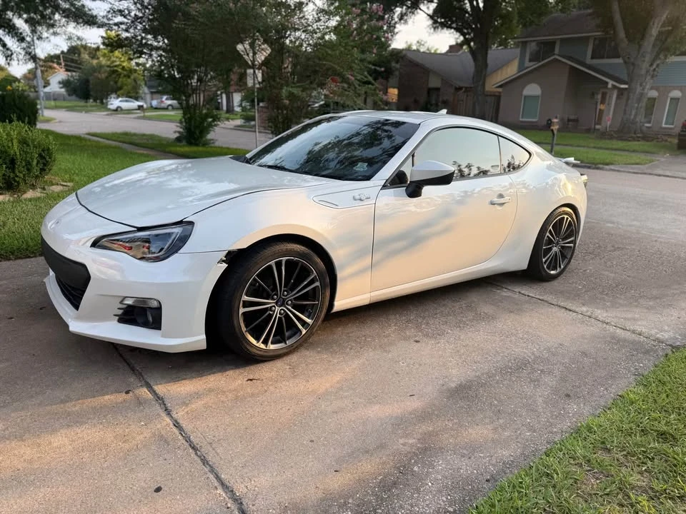 2013 Subaru BRZ 1st Gen - Image 2 of 17