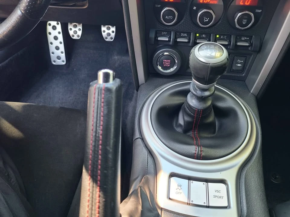 2013 Subaru BRZ 1st Gen - Image 16 of 20
