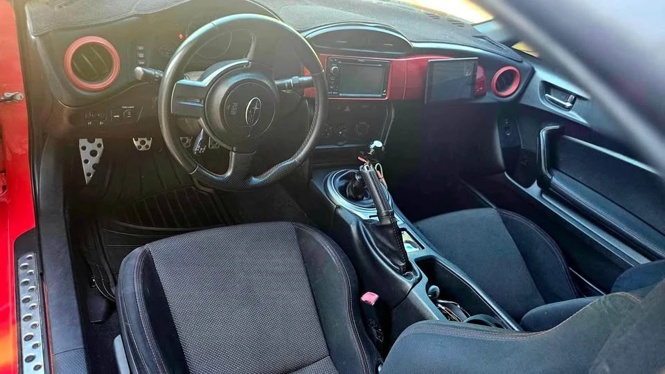 2013 Subaru BRZ 1st Gen - Image 4 of 5