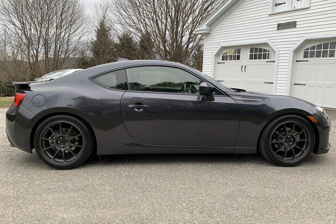 2013 Subaru BRZ 1st Gen - Image 3 of 7