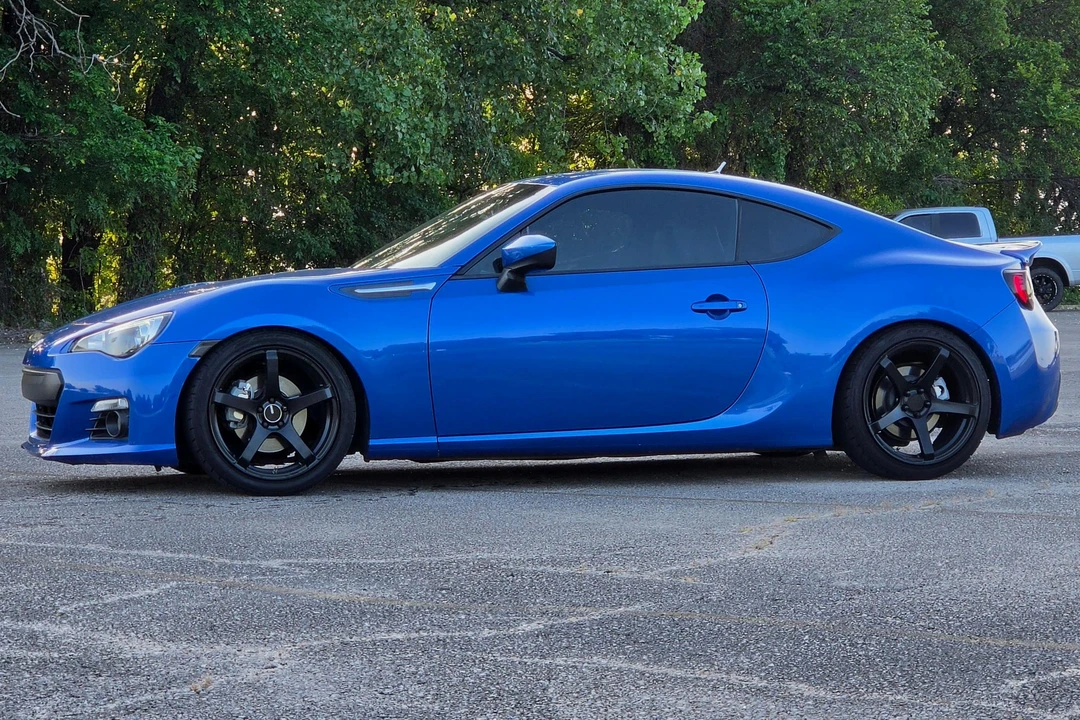 2013 Subaru BRZ 1st Gen - Image 3 of 31