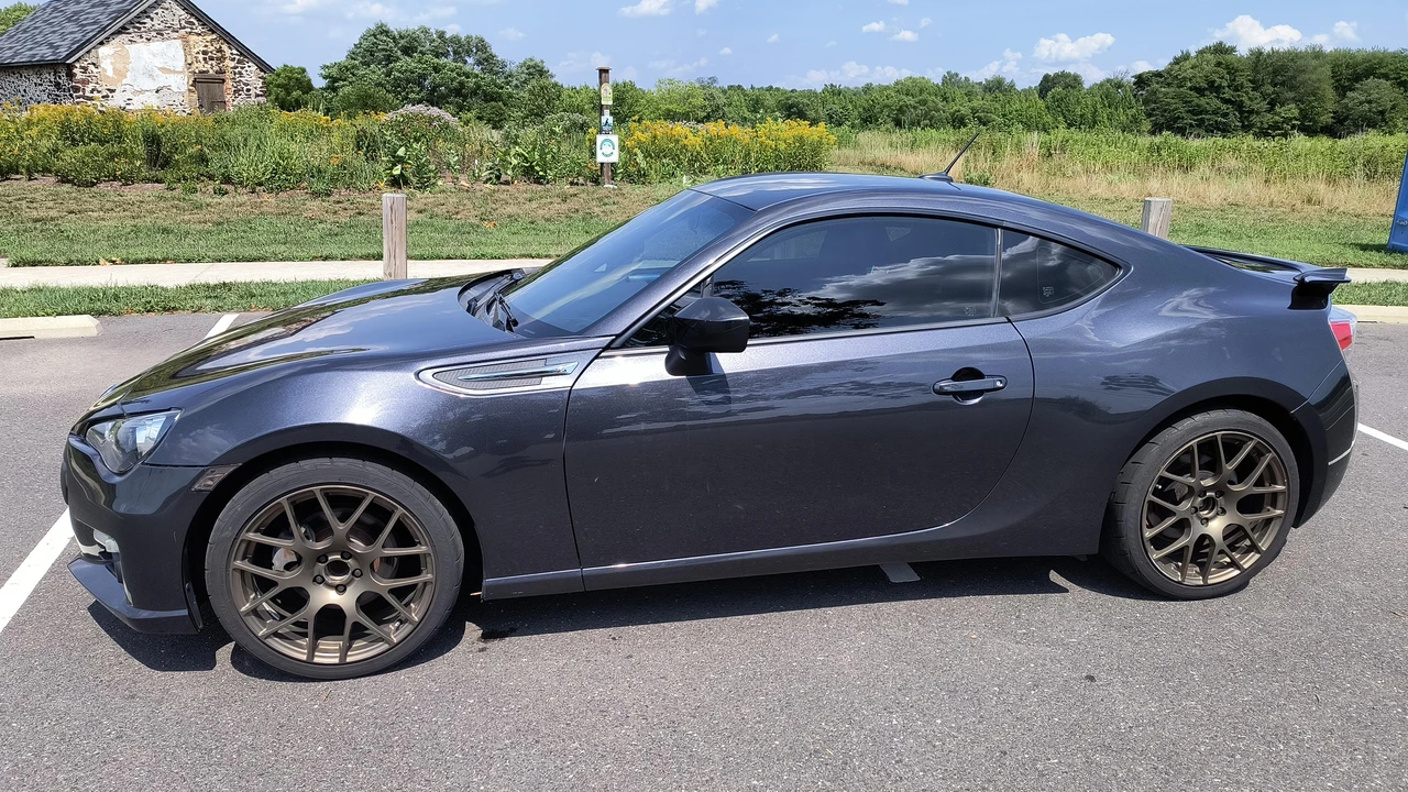 2013 Subaru BRZ 1st Gen - Image 10 of 31