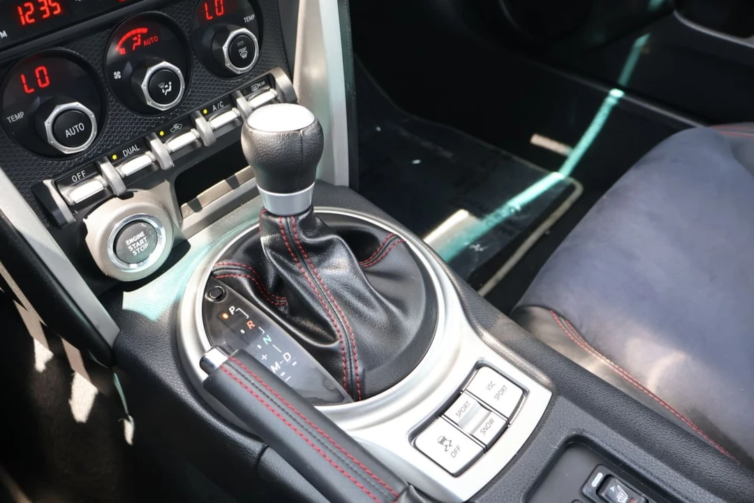 2013 Subaru BRZ 1st Gen - Image 27 of 28