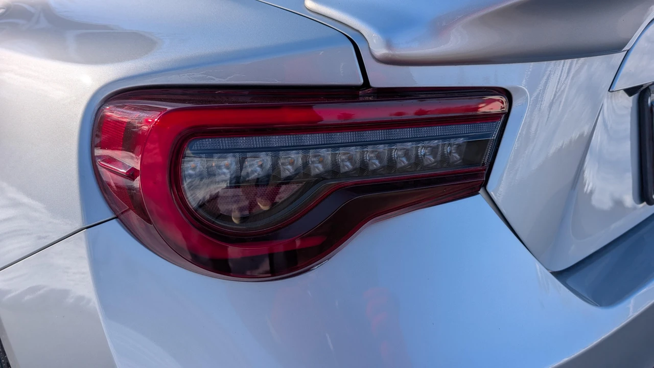 2013 Subaru BRZ 1st Gen - Image 24 of 31