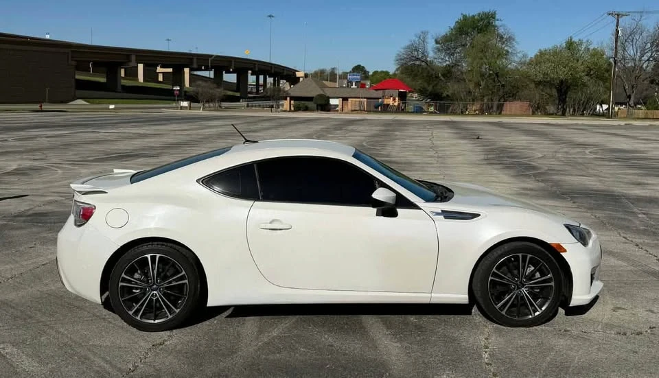 2013 Subaru BRZ 1st Gen - Image 13 of 15