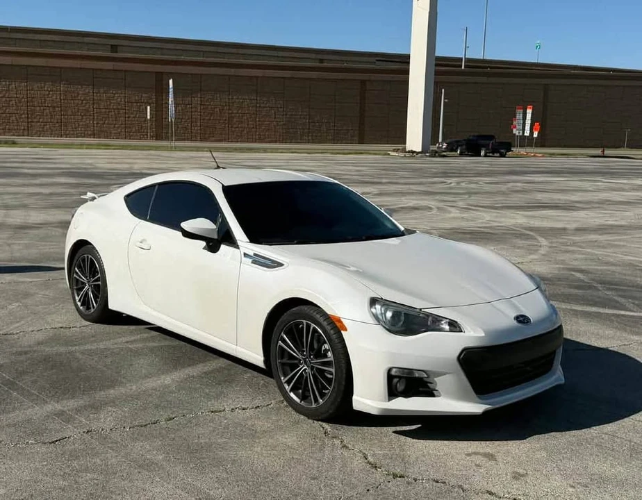 2013 Subaru BRZ 1st Gen - Image 3 of 15