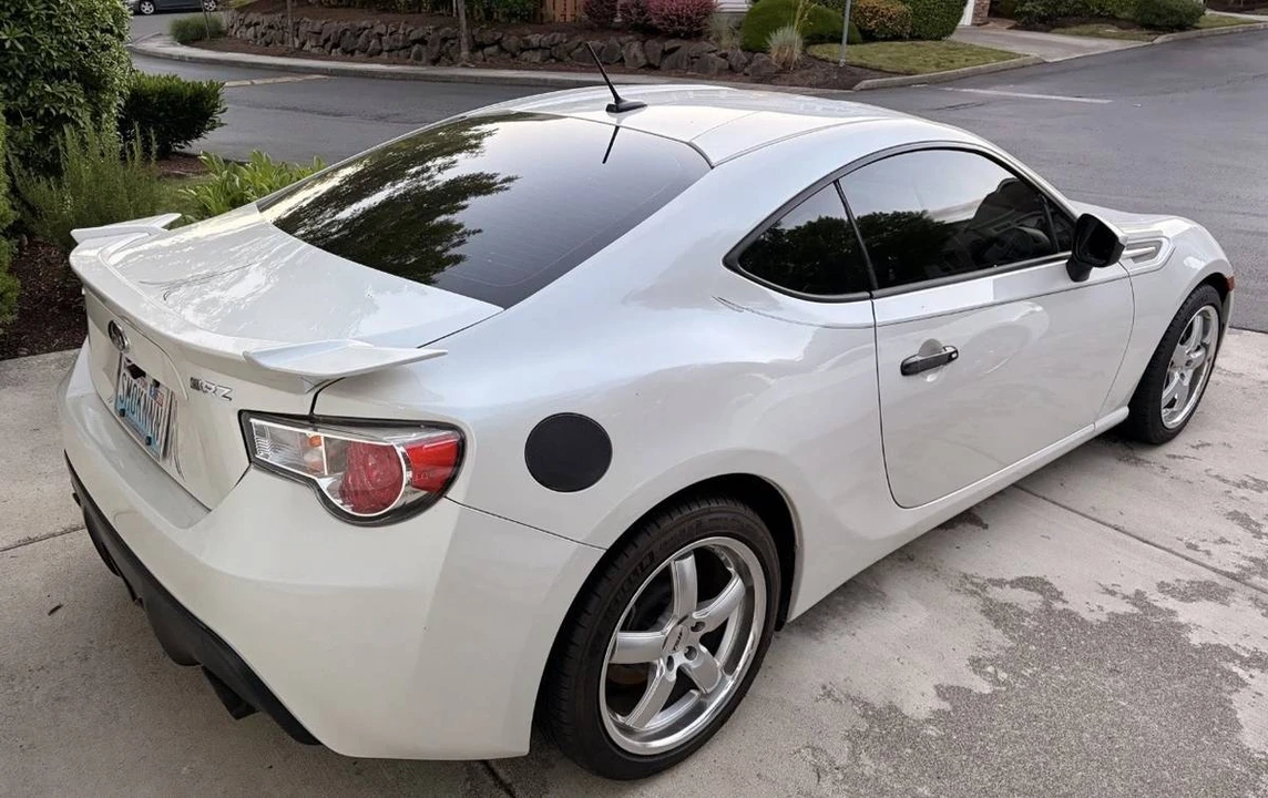 2013 Subaru BRZ 1st Gen - Image 3 of 12