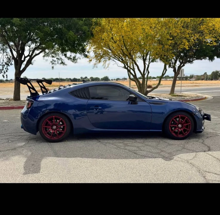 2013 Subaru BRZ 1st Gen - Image 2 of 5