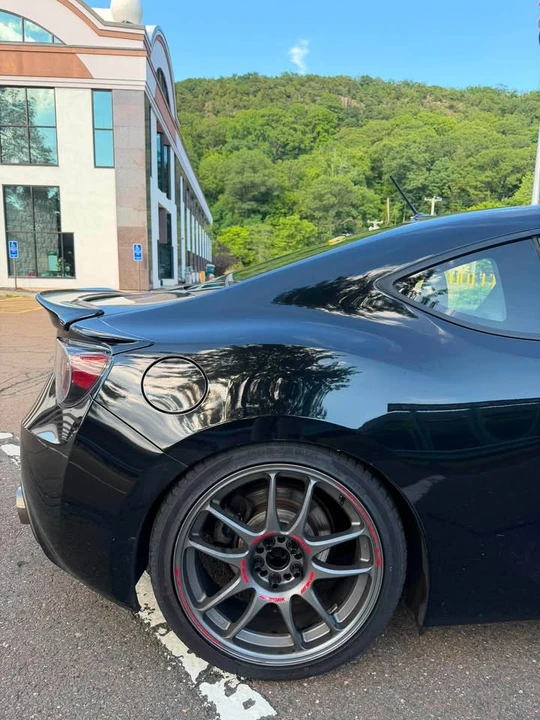 2013 Subaru BRZ 1st Gen - Image 8 of 12