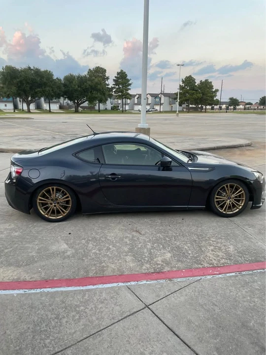 2013 Subaru BRZ 1st Gen - Image 2 of 10