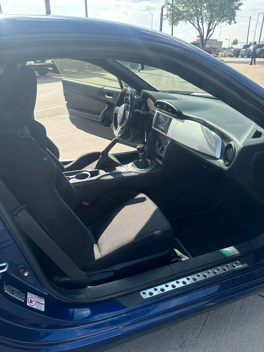 2013 Subaru BRZ 1st Gen - Image 6 of 10