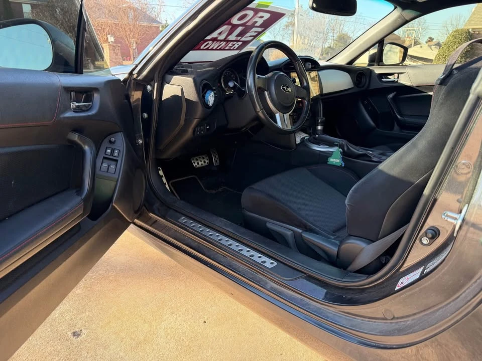 2013 Subaru BRZ 1st Gen - Image 2 of 10