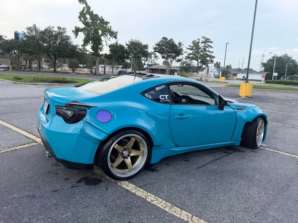 2013 Subaru BRZ 1st Gen - Image 2 of 12