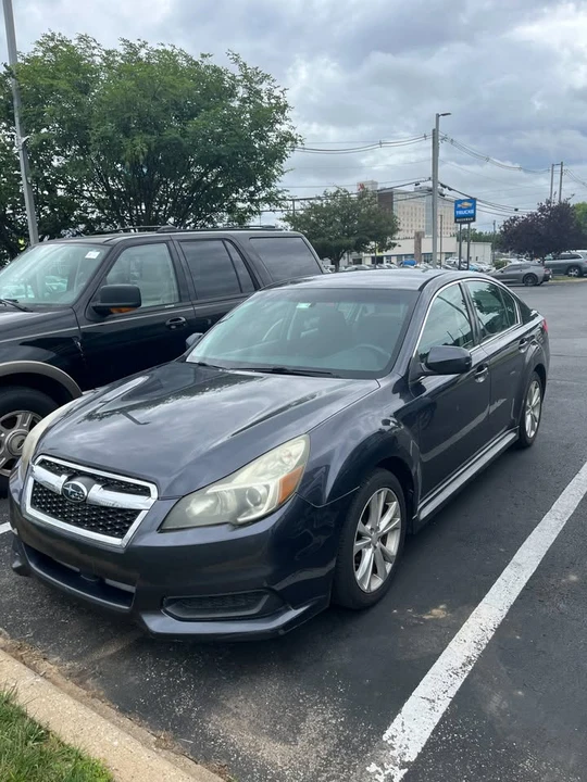2013 Subaru Legacy 5th Gen - Image 2 of 15