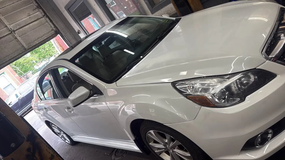 2013 Subaru Legacy 5th Gen - Image 3 of 4