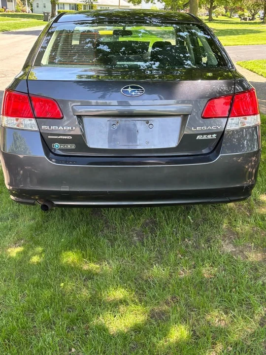 2013 Subaru Legacy 5th Gen - Image 3 of 7