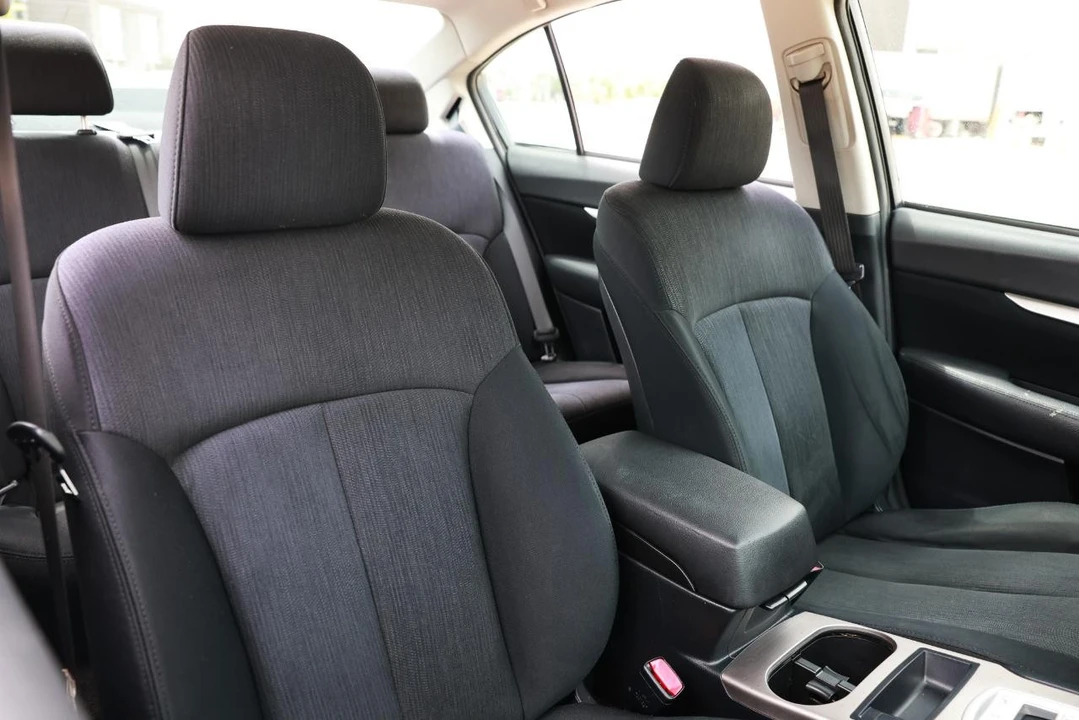 2013 Subaru Legacy 5th Gen - Image 18 of 31