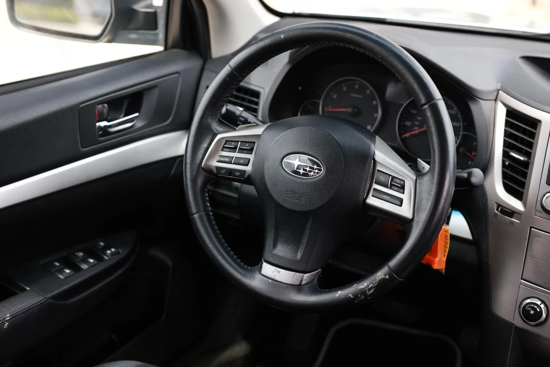 2013 Subaru Legacy 5th Gen - Image 30 of 31