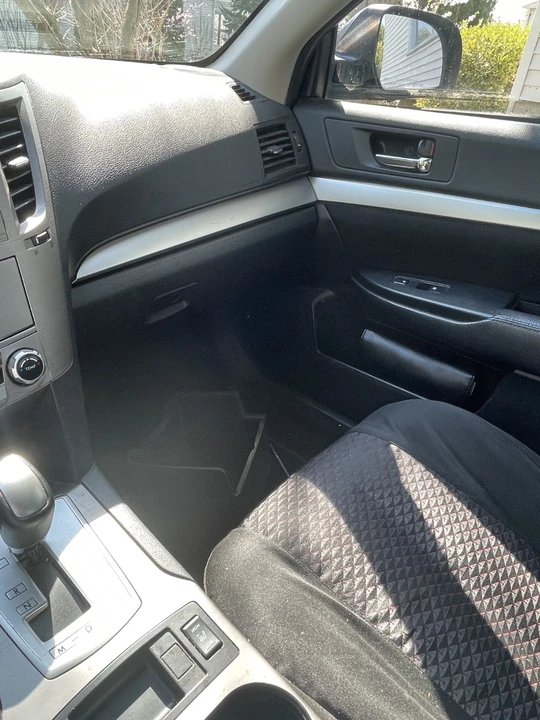 2013 Subaru Legacy 5th Gen - Image 16 of 25