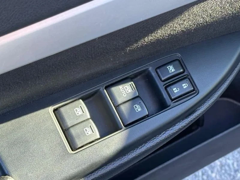 2013 Subaru Legacy 5th Gen - Image 10 of 12
