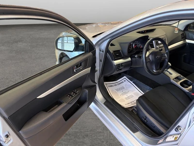 2013 Subaru Legacy 5th Gen - Image 9 of 12