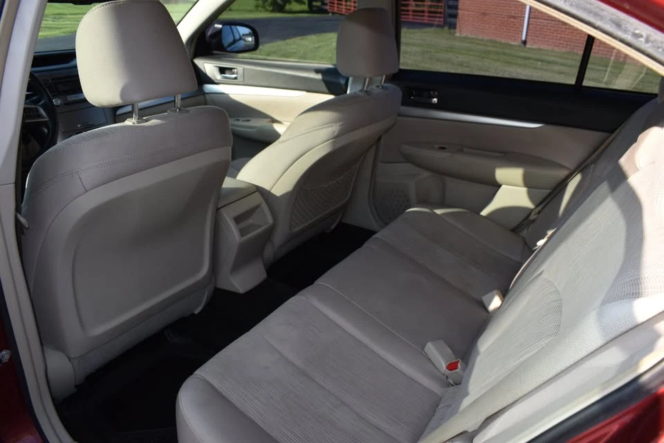 2013 Subaru Legacy 5th Gen - Image 8 of 9