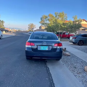 2013 Subaru Legacy 2.5i Premium Sedan