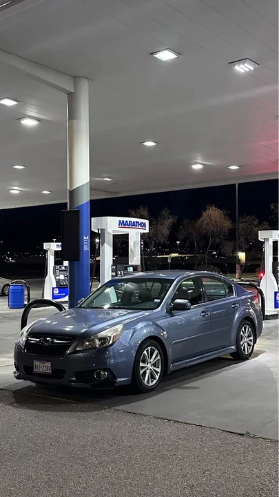 2013 Subaru Legacy 5th Gen - Image 3 of 11
