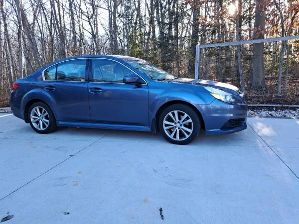 2013 Subaru Legacy 5th Gen - Image 5 of 7
