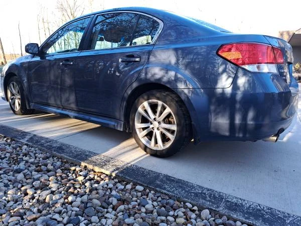 2013 Subaru Legacy 5th Gen - Image 4 of 7