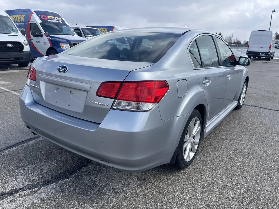 2013 Subaru Legacy 5th Gen - Image 8 of 21